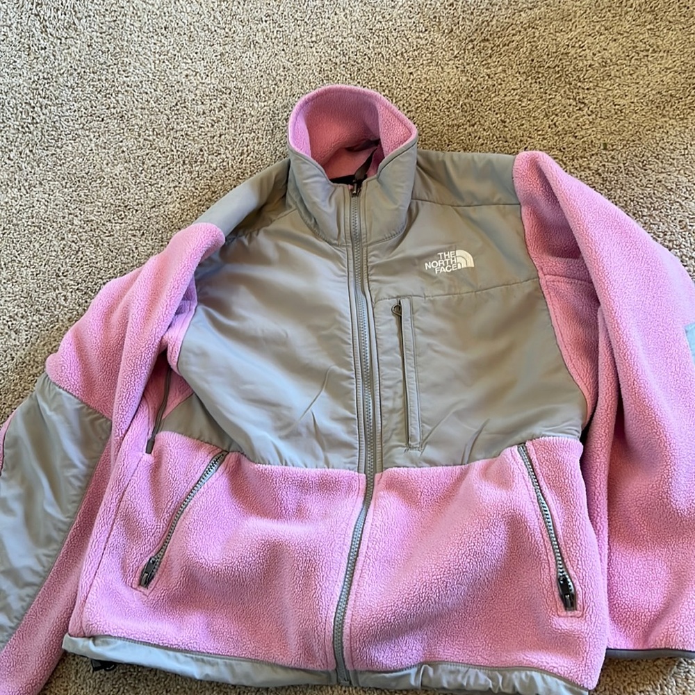 Size small-p The North Face fleece